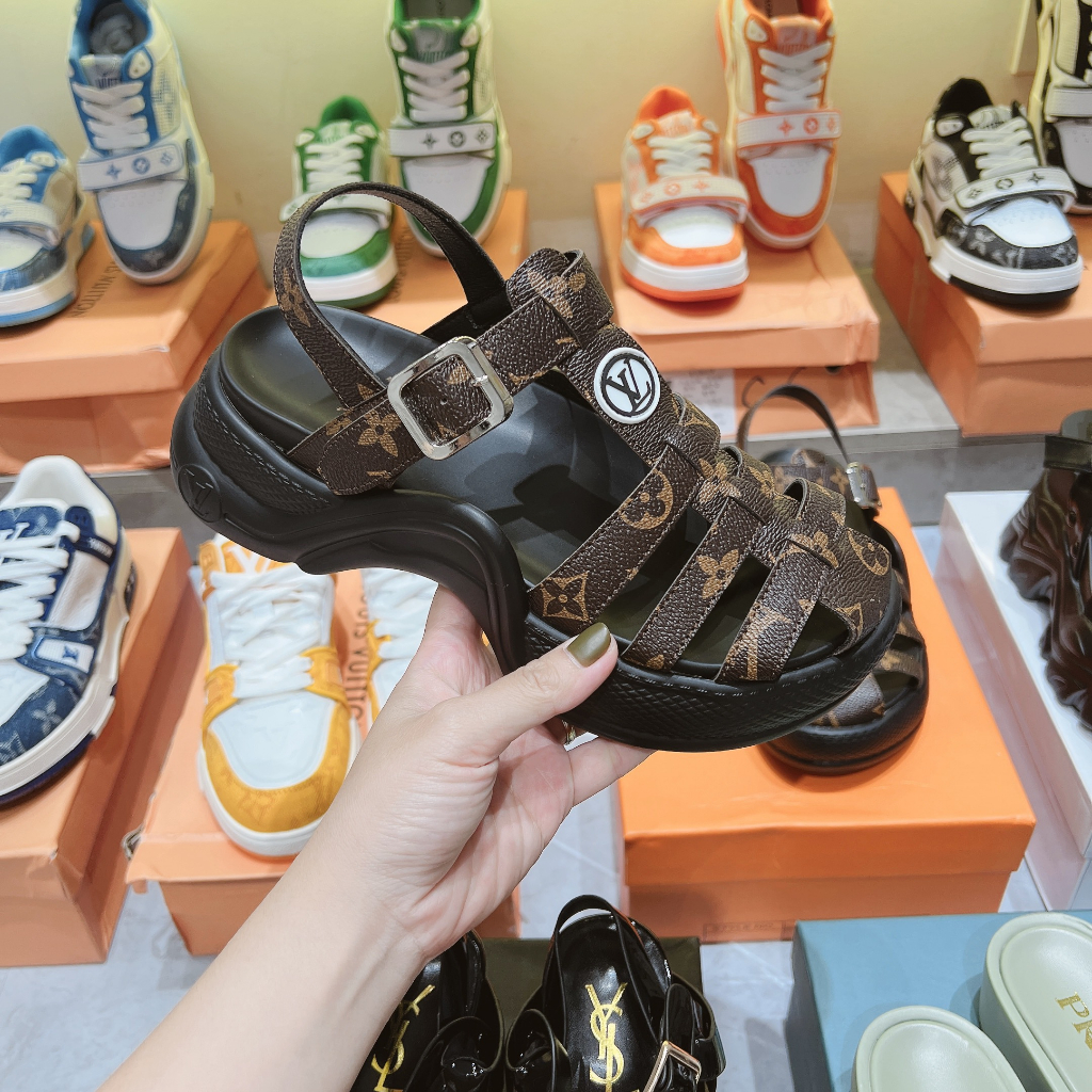 SANDAL RỌ LV HOẠ TIẾT LV