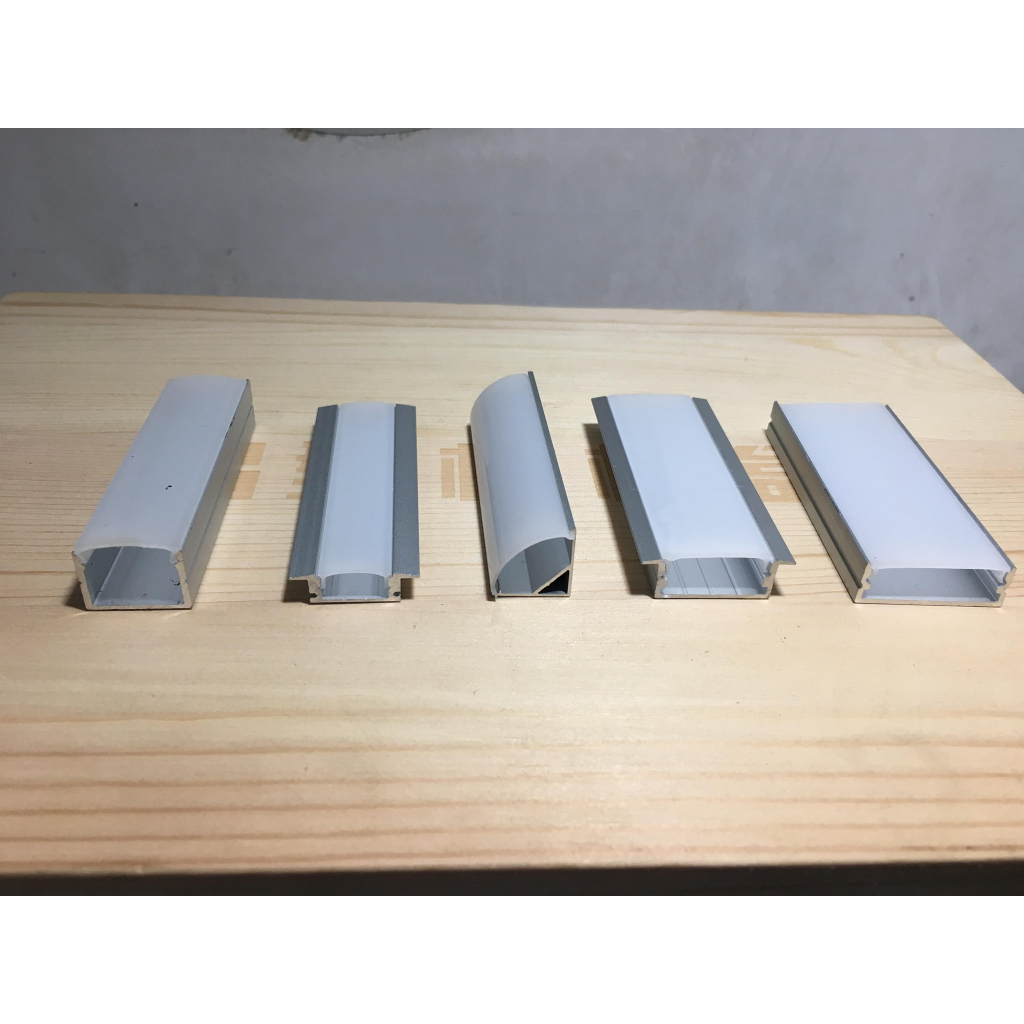 Thanh nhôm đèn LED , Thanh nhôm định hình LED, thanh nhôm profile cho LED hàng đẹp , chất lượng