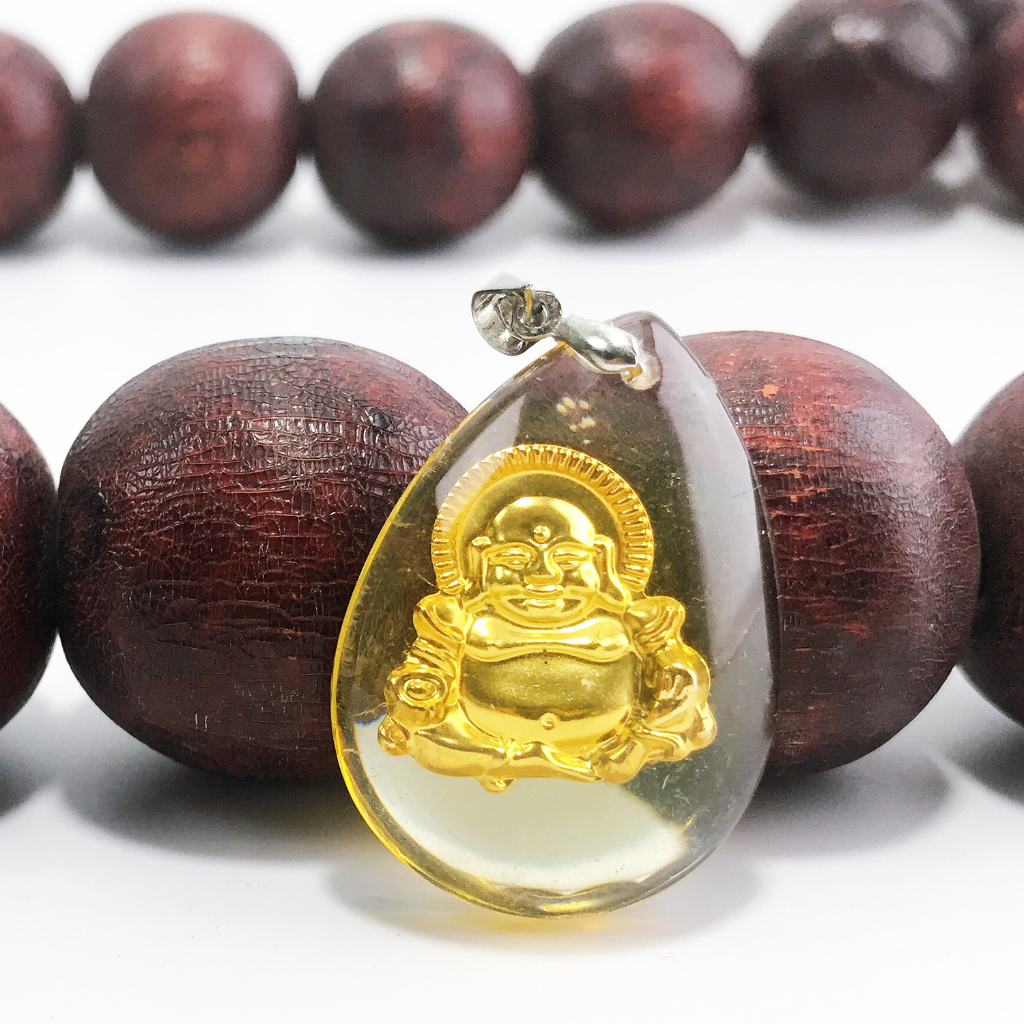 Mặt dây chuyền Phật - Sự thanh thản và bình an vật phẩm truyền thống mang ý nghĩa sâu sắc