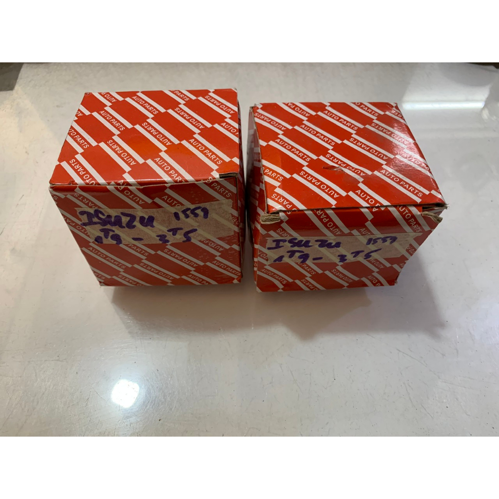 Nắp Thùng Dâu Xe Tải Isuzu  có khoá cho các dòng xe QKR, NMR, NPR, NQR, FRR,...