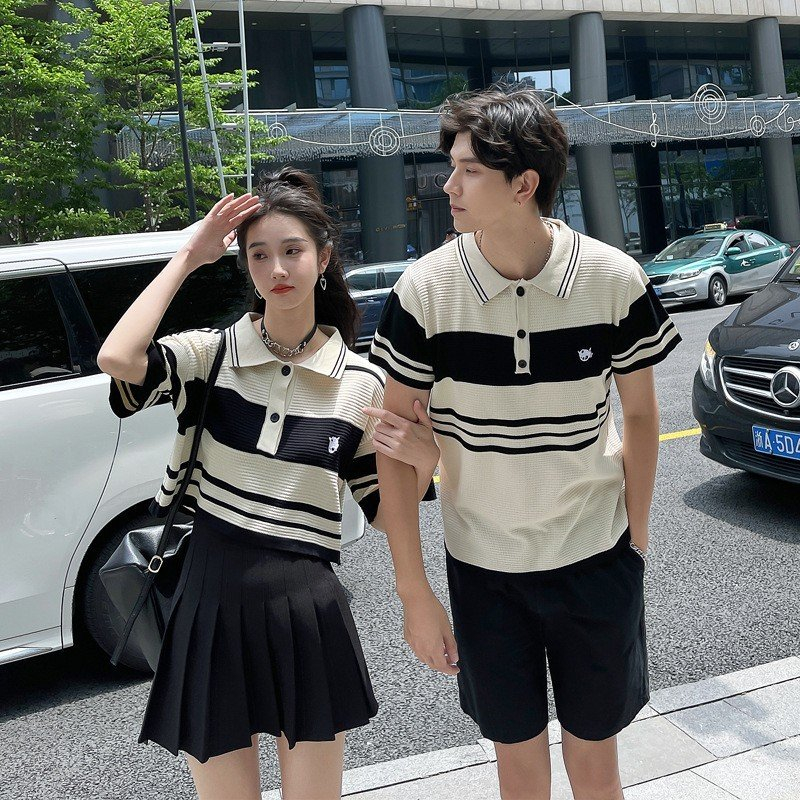 Set áo đôi nam nữ sọc kẻ ngang chất len mongtoghi cao cấp cổ Polo thêu hình xinh xắn hàng Quảng Châu C079