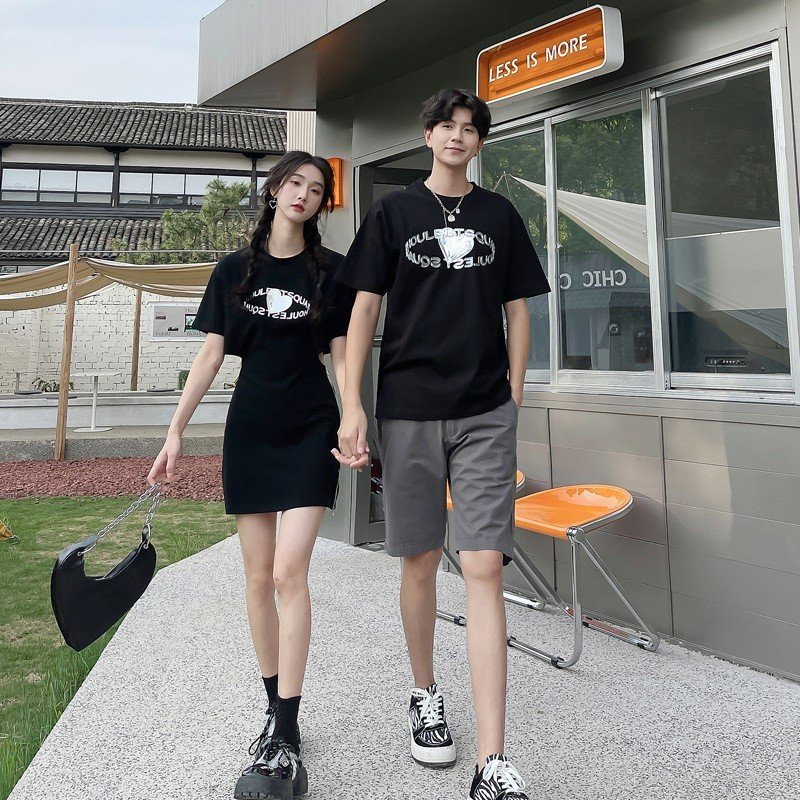 Set đồ đôi nam nữ couple cặp áo nam váy đầm nữ màu đen khoá kéo hình trái tim bạc dập nổi cao cấp C078