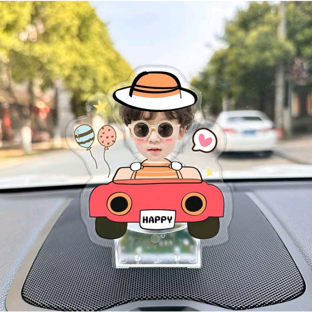 Mô hình standee lắc đầu in theo yêu cầu, chạy bằng pin
