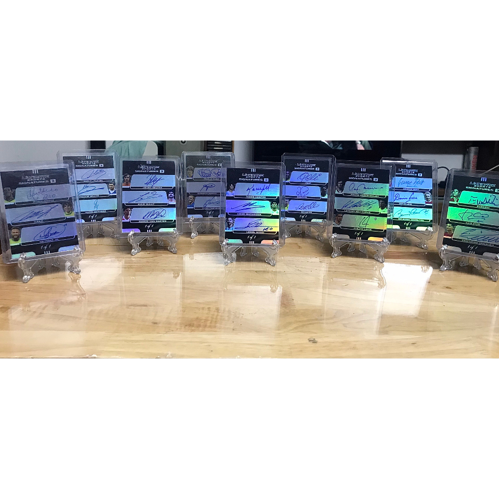 Thẻ in chữ kí bộ ba ngôi sao thể thao