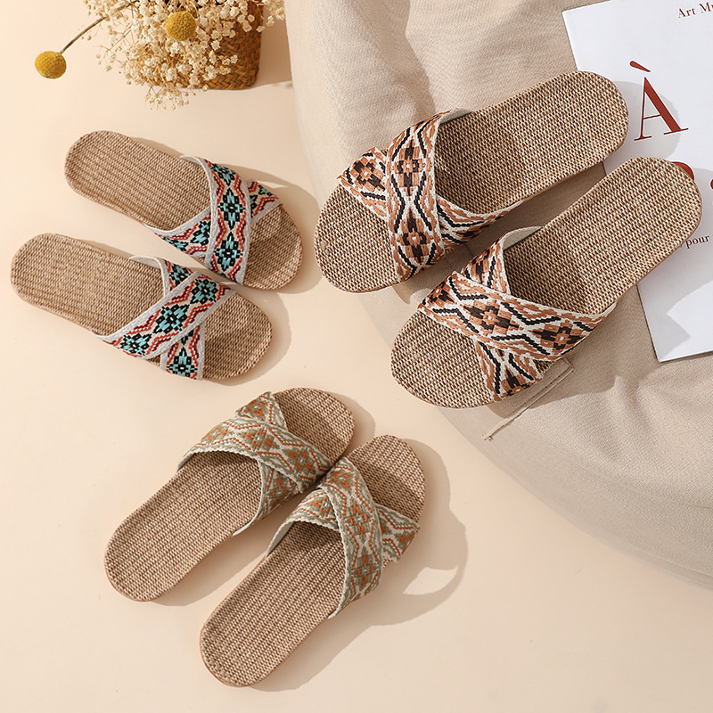 Dép Cói Quai Chéo Thổ Cẩm Mẫu 2