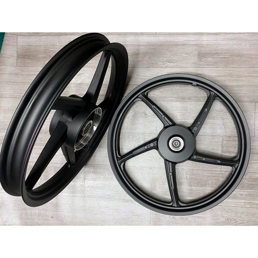 Bánh mâm 5 cây hàng nhập khẩu dành cho Dream, Wave Blade, Alpha thắng đùm