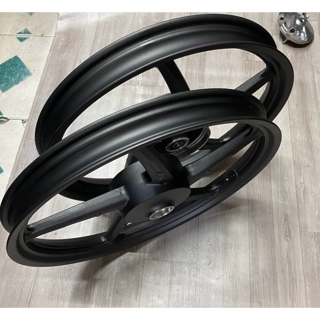 Bánh mâm 5 cây hàng nhập khẩu dành cho Dream, Wave Blade, Alpha thắng đùm