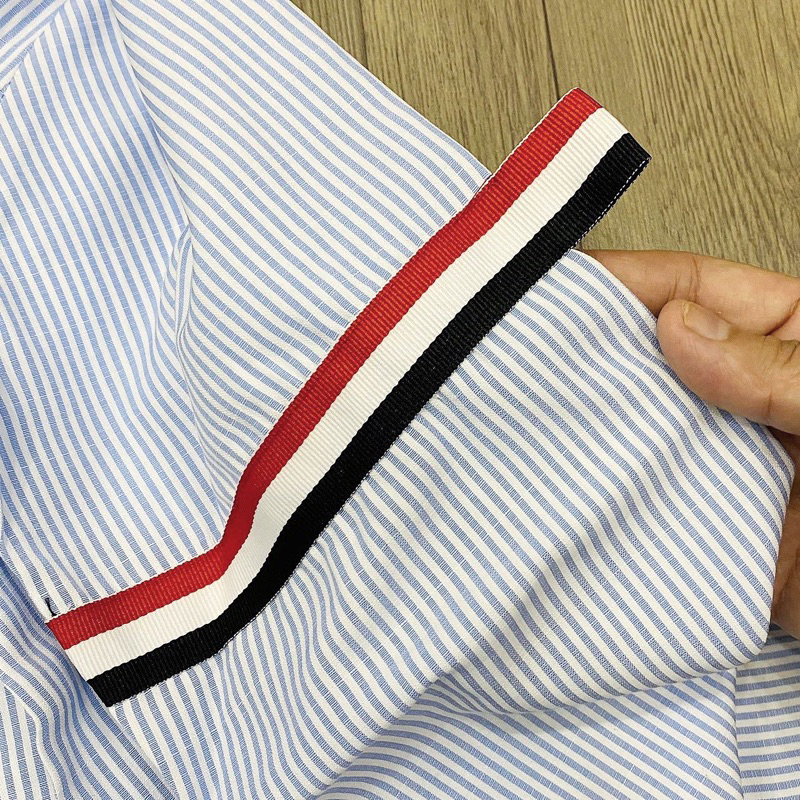 Sơmi Whoau viền tay