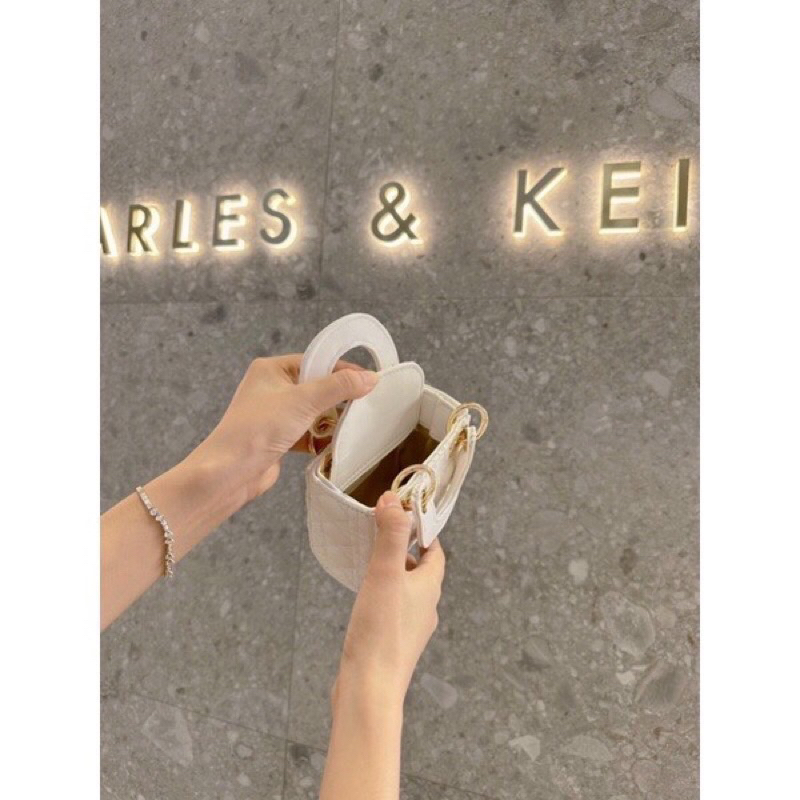 Túi D mini size 15Cm tag vàng