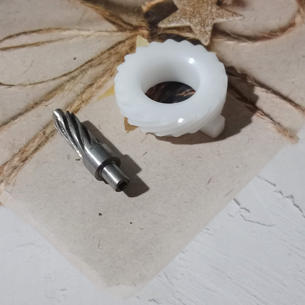 Nhông đồng hồ Sirius Jupiter thắng đùm / Bánh răng contermet Sirius đời phanh cơ