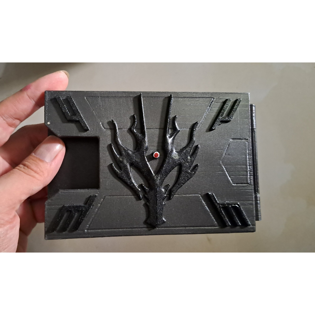 Mô hình deck Kamen rider Ryuga