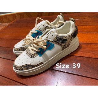 Giày thể thao nam nữ lẻ size