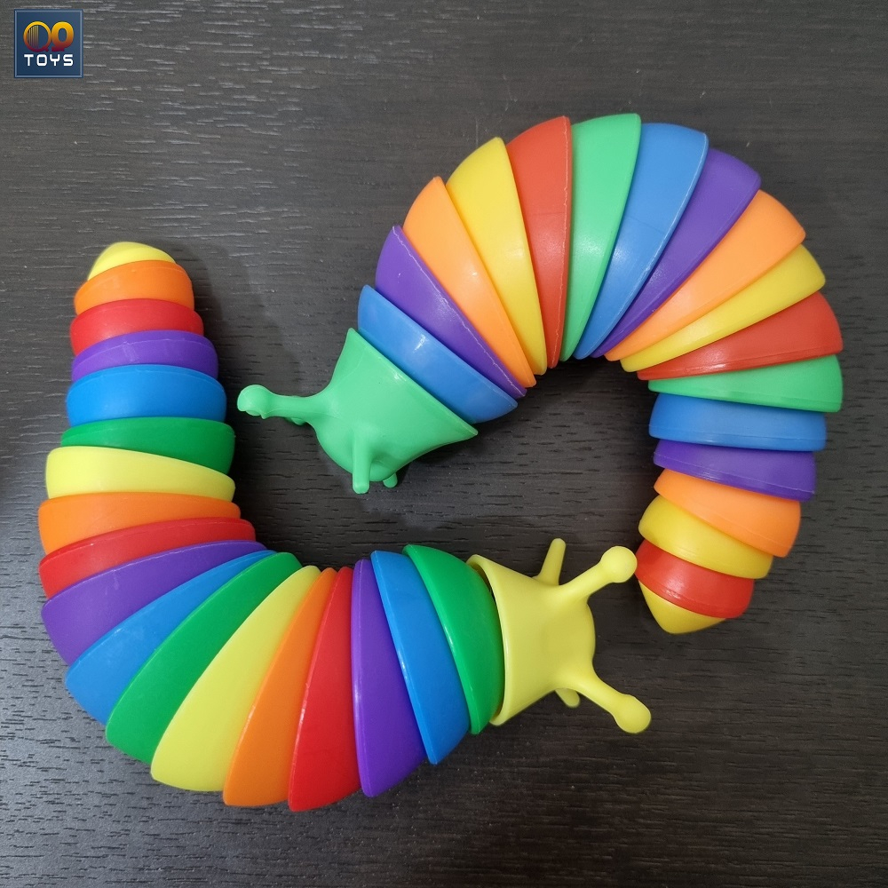 Đồ chơi con sâu tôm 7 màu phát sáng vui nhộn loại lớn 19cm màu ngẫu nhiên - QQ Shop