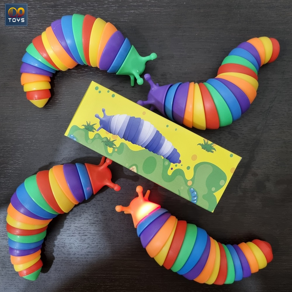 Đồ chơi con sâu tôm 7 màu phát sáng vui nhộn loại lớn 19cm màu ngẫu nhiên - QQ Shop