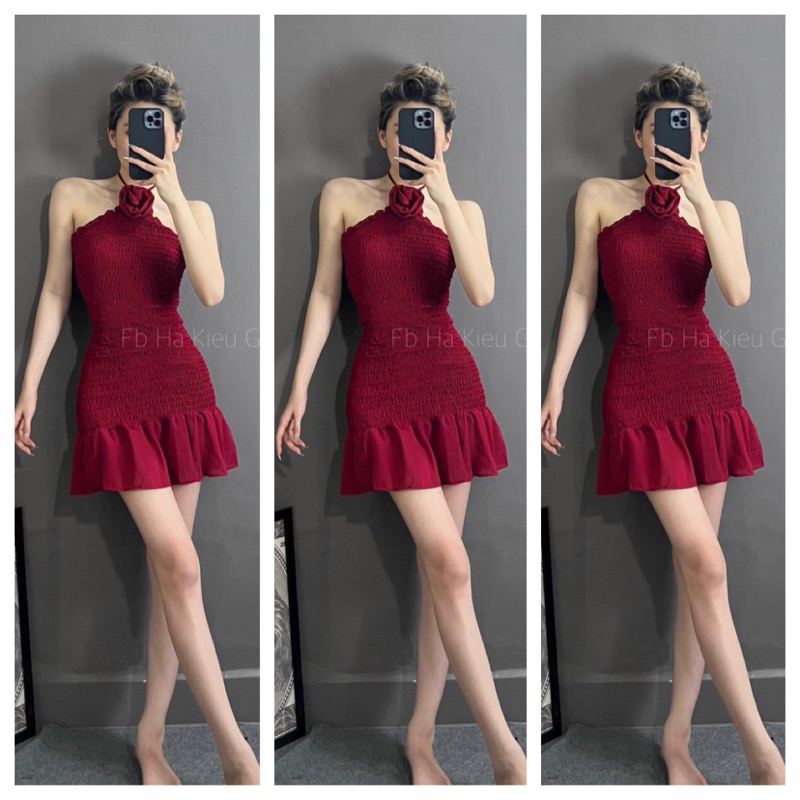 Đầm Body nhúng Thun Cổ Yếm Gắn Bông Hoa Hồng,Kiểu Dáng Đuôi Cá ôm sát Tôn Da.