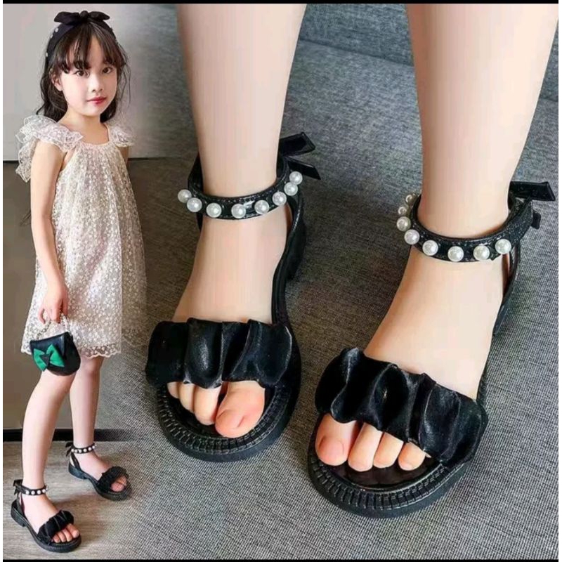 Dép sandal cao su quai hậu BÉ GÁI  cực xinh ,êm, bền, thoáng mát.