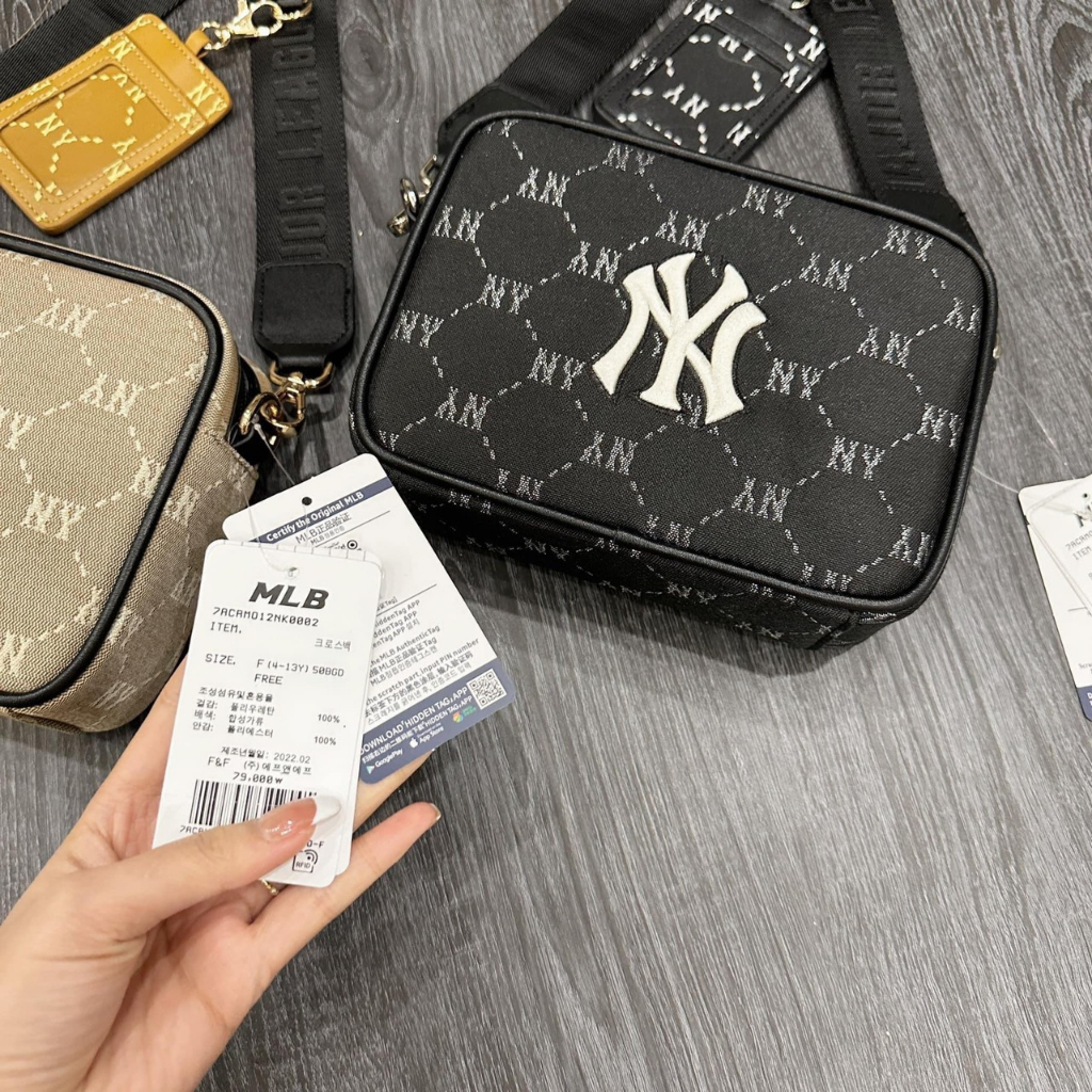 Túi đeo chéo nam và nữ size 20 có túi phụ mini bản TQXK