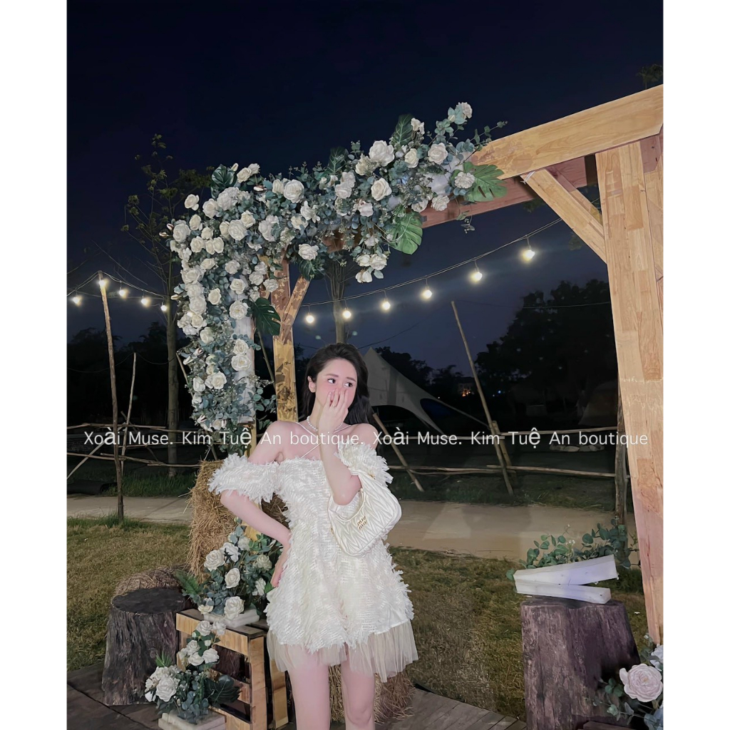 VÁY REN TIỂU THƯ SIÊU XINH DÂY ĐAN TAY RƠI DNGS SUÔNG