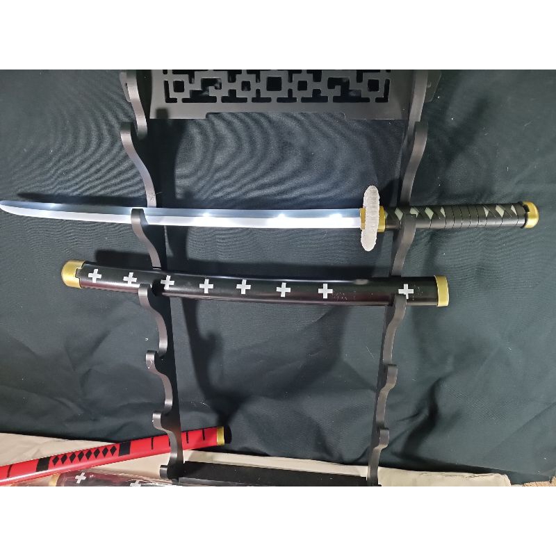 Kiếm One piece chỉ phát sáng