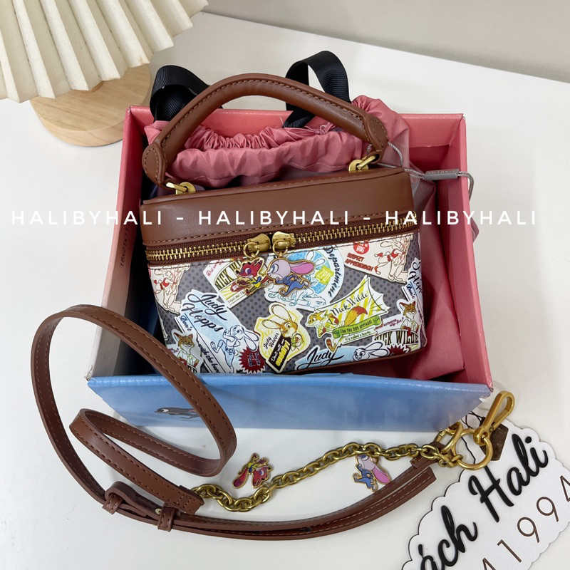 Túi cnk x disney dáng cốp thời trang năng động kèm dây đeo chéo phối đồ phong cách hàng ngày