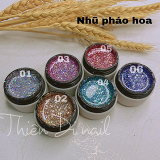 Nhũ nail - nhũ cầu vồng trang trí nails hottrend 2023