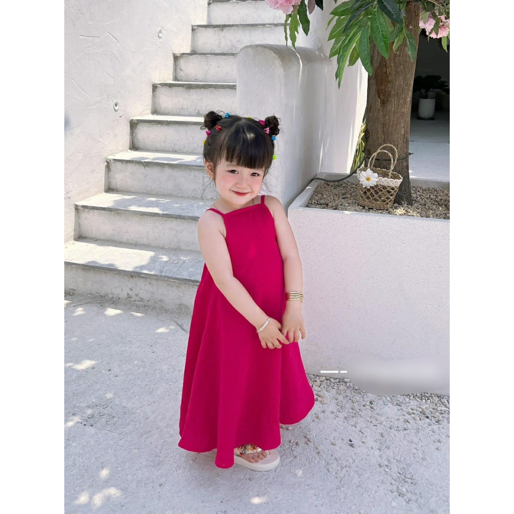 Váy cho bé gái dáng suông cổ yếm