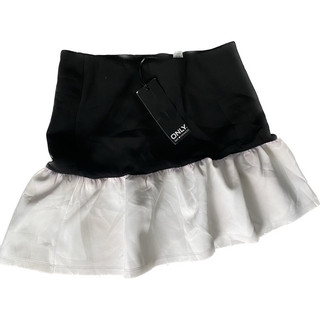 chân váy(veromoda,only)lỗi nhỏ,soi