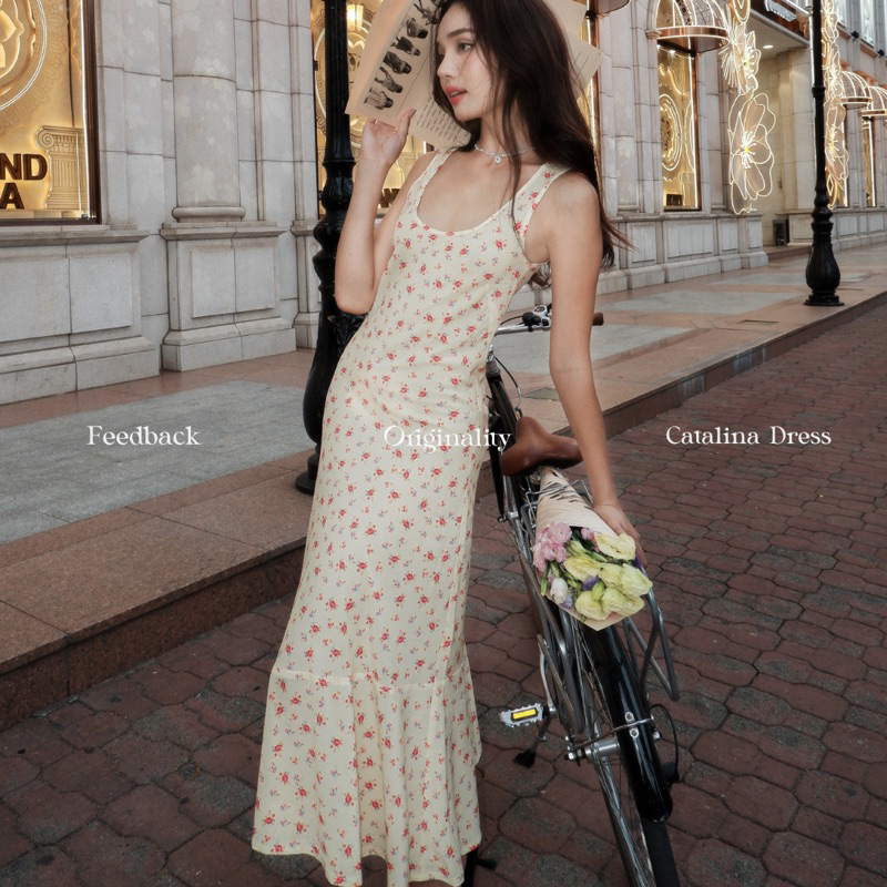 ORIGINALITY - ĐẦM DÀI VÀNG HOA ĐỎ DÂY BẢN - CATALINA DRESS