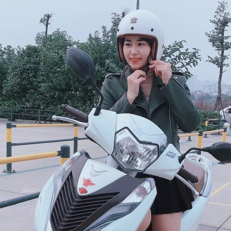 NÓN BẢO HIỂM 3/4 ROYAL M20C