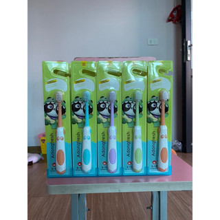 Bàn chải đánh răng trẻ em