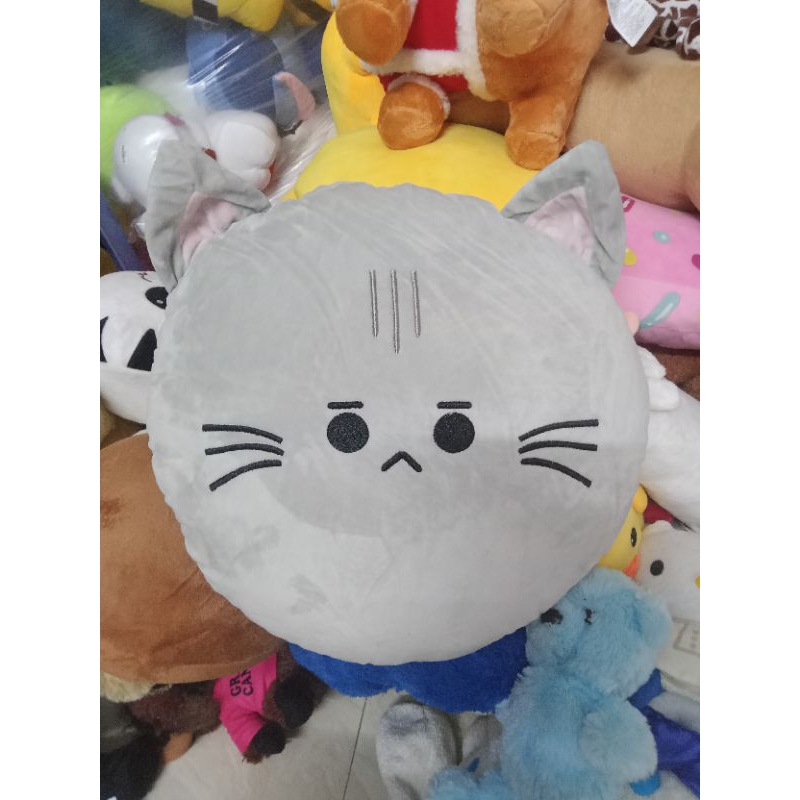 Gấu bông đầu thú, các nhân vật hoạt hình