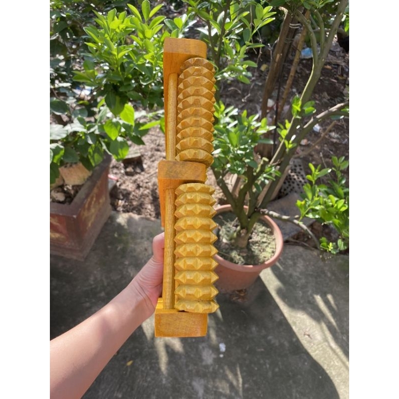 Bàn Lăn Massage Chân Tay Bằng Gỗ Tự Nhiên 1 Trục Nút 5 Trục Gai