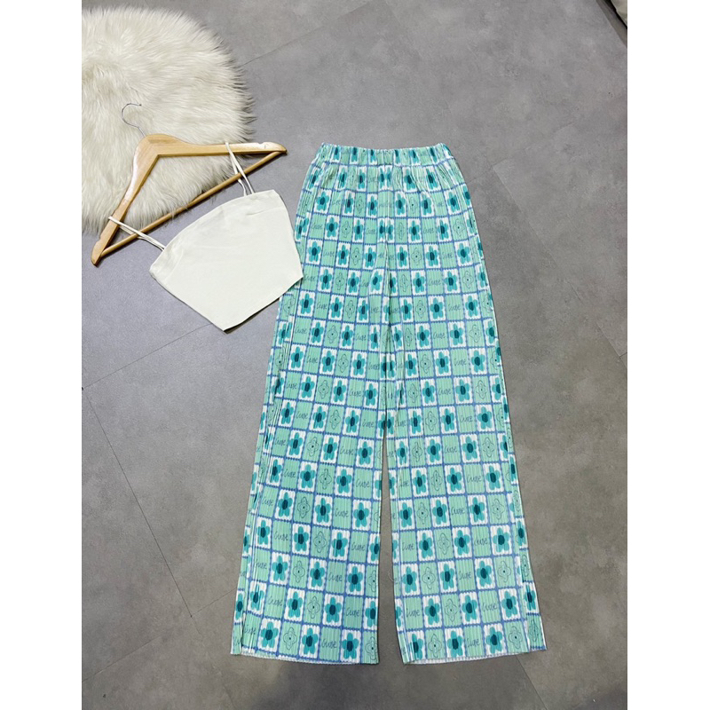 Quần dập ly hoạt hình thun thái ( hình thật shop chụp ) - CarotShop