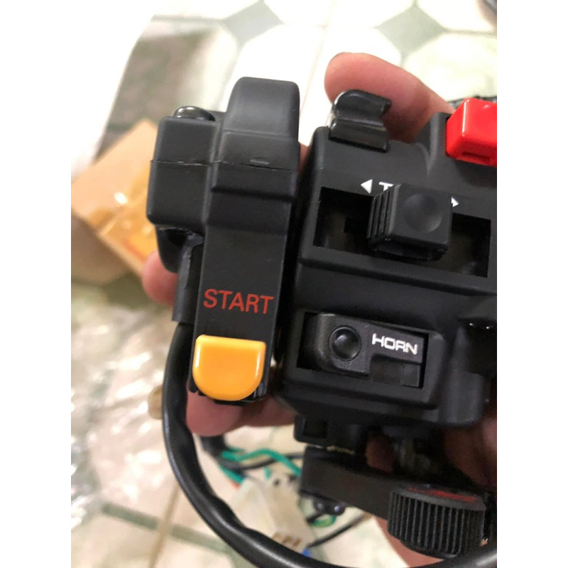 Bộ Cùm Công Tắc Wave Thái 110 Zin Chính Hãng Honda Thailand
