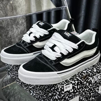 Giày thể thao cổ thấp Vans Imran Potato Black White Lai Au