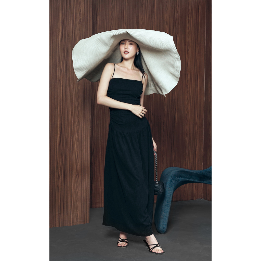 RẬP - Đầm Hai Dây Không Tay Tùng Xòe - PERIOD 04