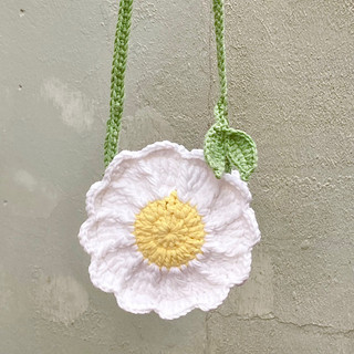 Túi đeo chéo hình bông cúc dễ thương bằng len handmade