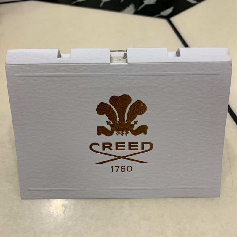 Nước hoa Vial Creed Royal Princess Oud Millesime EDP 2ml (dạng xịt)