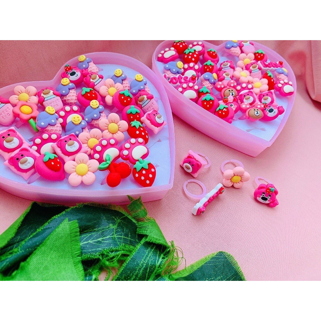Nhẫn gấu dâu lotso trẻ em nhẫn bé gái đa dạng mẫu mã hộp đựng trái tim siêu dễ thương trang sức cho bé gái
