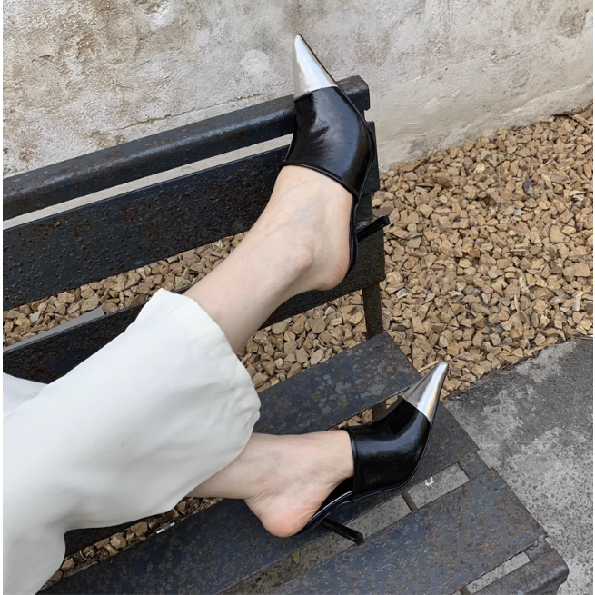 Sục mũi nhọn cao gót thời trang nữ mùa hè hở gót da trơn bóng đẹp 2023