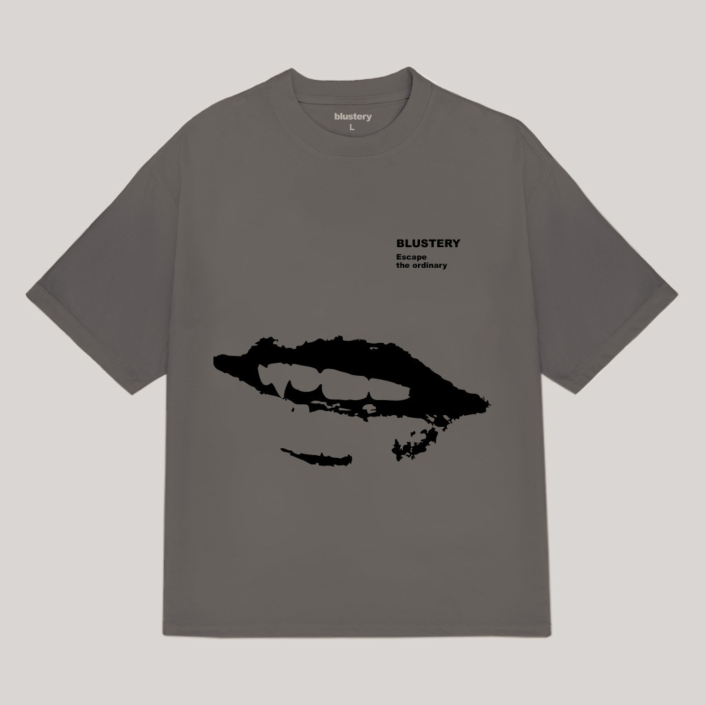 Áo thun form rộng unisex BLUSTERY BASIC hình đôi môi vải cotton cao cấp co giãn, dày dặn Local Brand