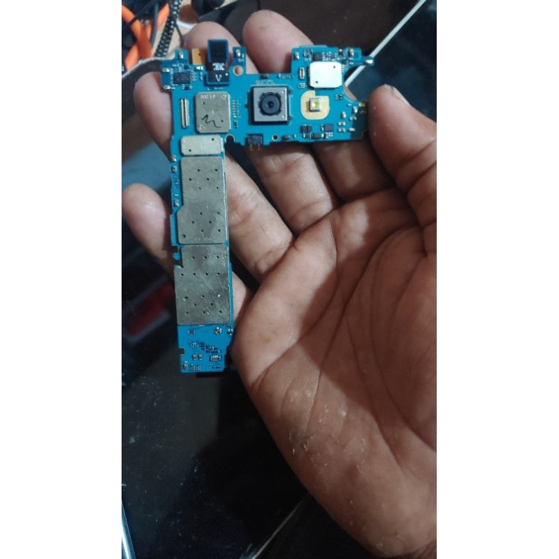 Main samsung a7 2016