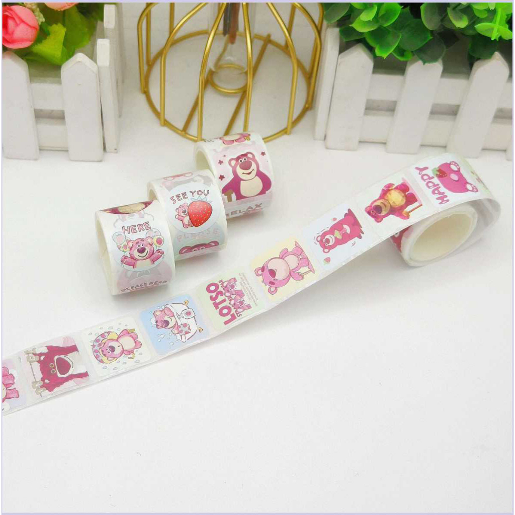 CUỘN STICKER GẤU DÂU, ỗi Cuộn 100 Sticker