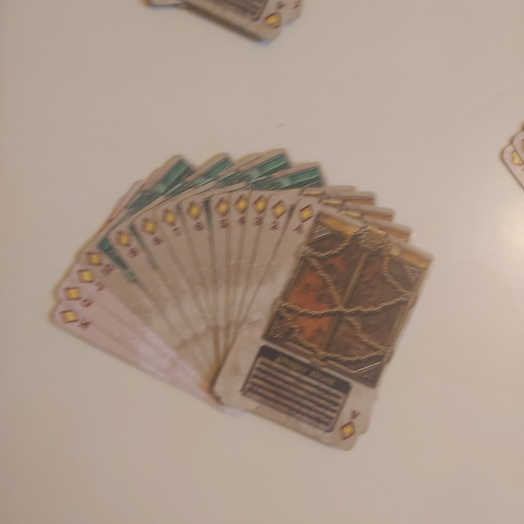Đồ chơi Rouze card  sưu tập được của series phim Siêu nhân Kamen rider Blade