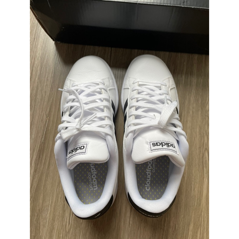 Thanh lý giày chính hãng adidas grand court nữ size 38 form nhỏ