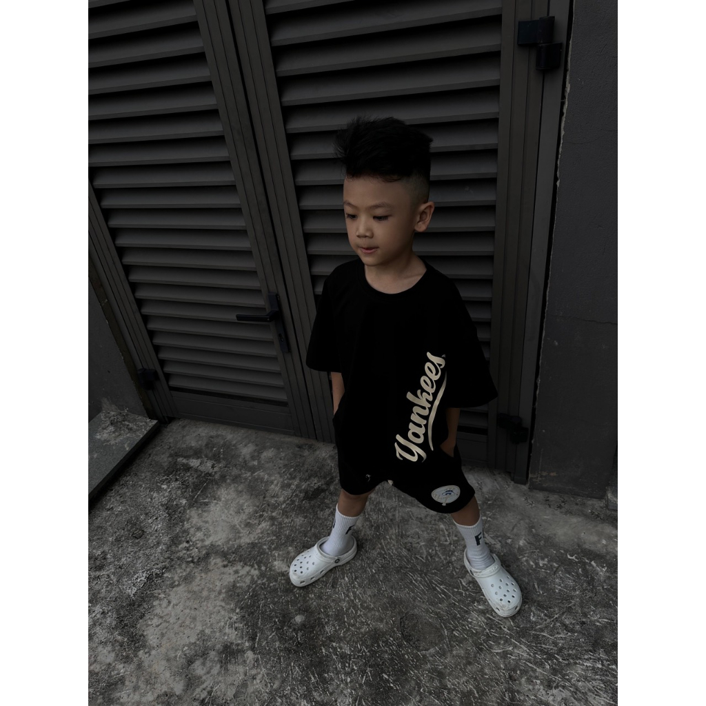 Quần áo trẻ em, đồ bộ cotton hè Y.a.n.k.e.e.s Đen 2BKidFashion
