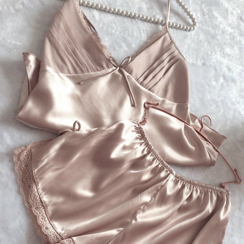set đồ ngủ áo quần ngắn hai dây ren xẻ cúp ngực lụa bóng hở lưng sexy