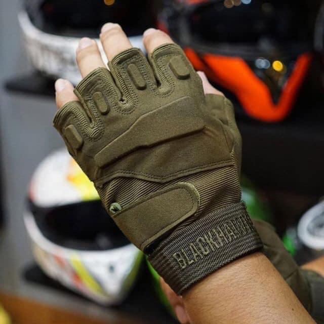 Găng Tay Xe Máy, Đi Phượt Cụt Ngón Blackhawk