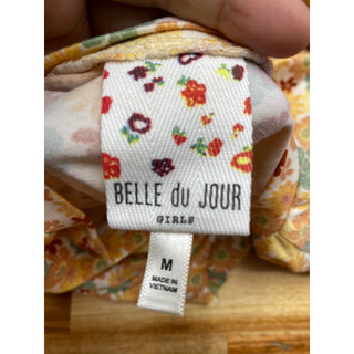 Áo kiểu croptop Belle( sale ko đổi trả)