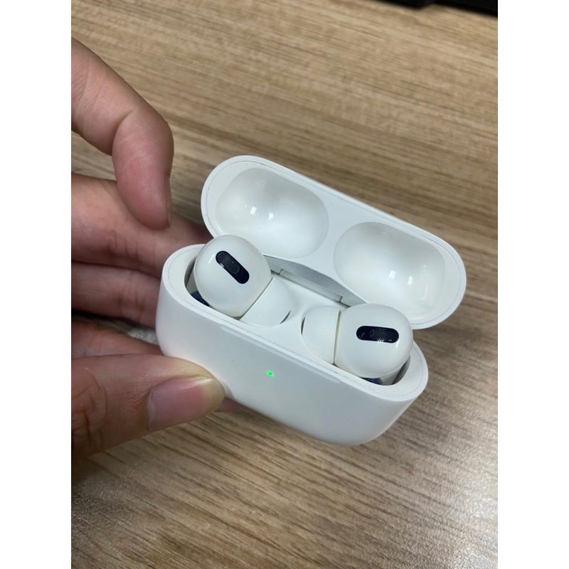 Tai Nghe Phiên Bản PRO - Used và Likenew Chính Hãng